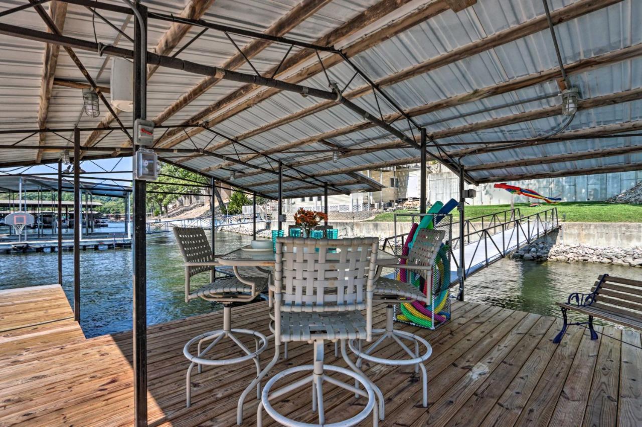 فيلا On-The-Water Retreat With Dock Pet Friendly! بحيرة أوزارك المظهر الخارجي الصورة